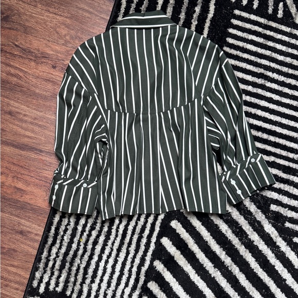 Madewell Striped Button Down - Picture 4 of 4